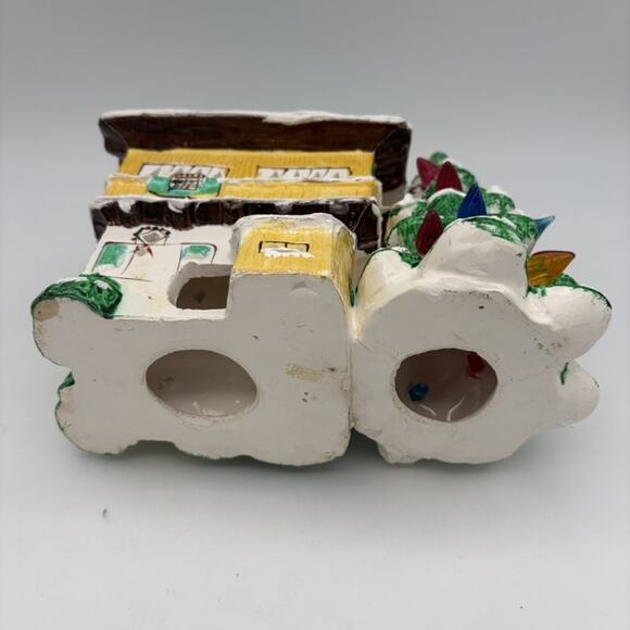 Belco Deco Ceramic Mountain Lodge Christmas Village House - Picture 6 of 7